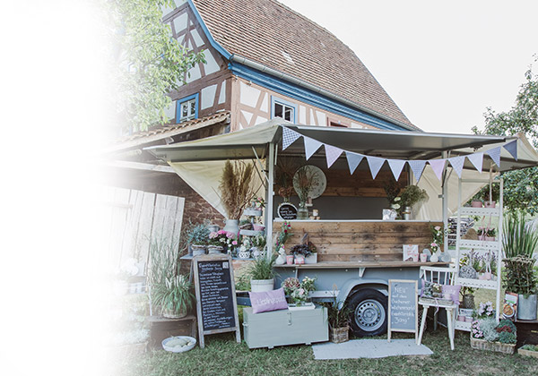 Sie finden mich und meine Flowertruck jeden Mittwoch auf dem Wochenmarkt in Buchen Sie finden mich und meine Flowertruck jeden Mittwoch auf dem Wochenmarkt in Buchen